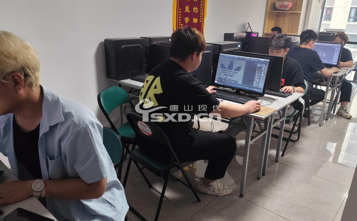 初中毕业考不上高中学什么技术